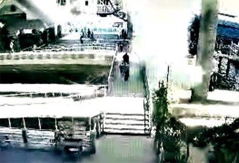 ໄທຊອກຈັບຜູ້ກ່ຽວຂ້ອງເຖິງເຫດວາງລະເບີດຢູ່ທ່າກຳ່ປັ່ນບາງກອກ